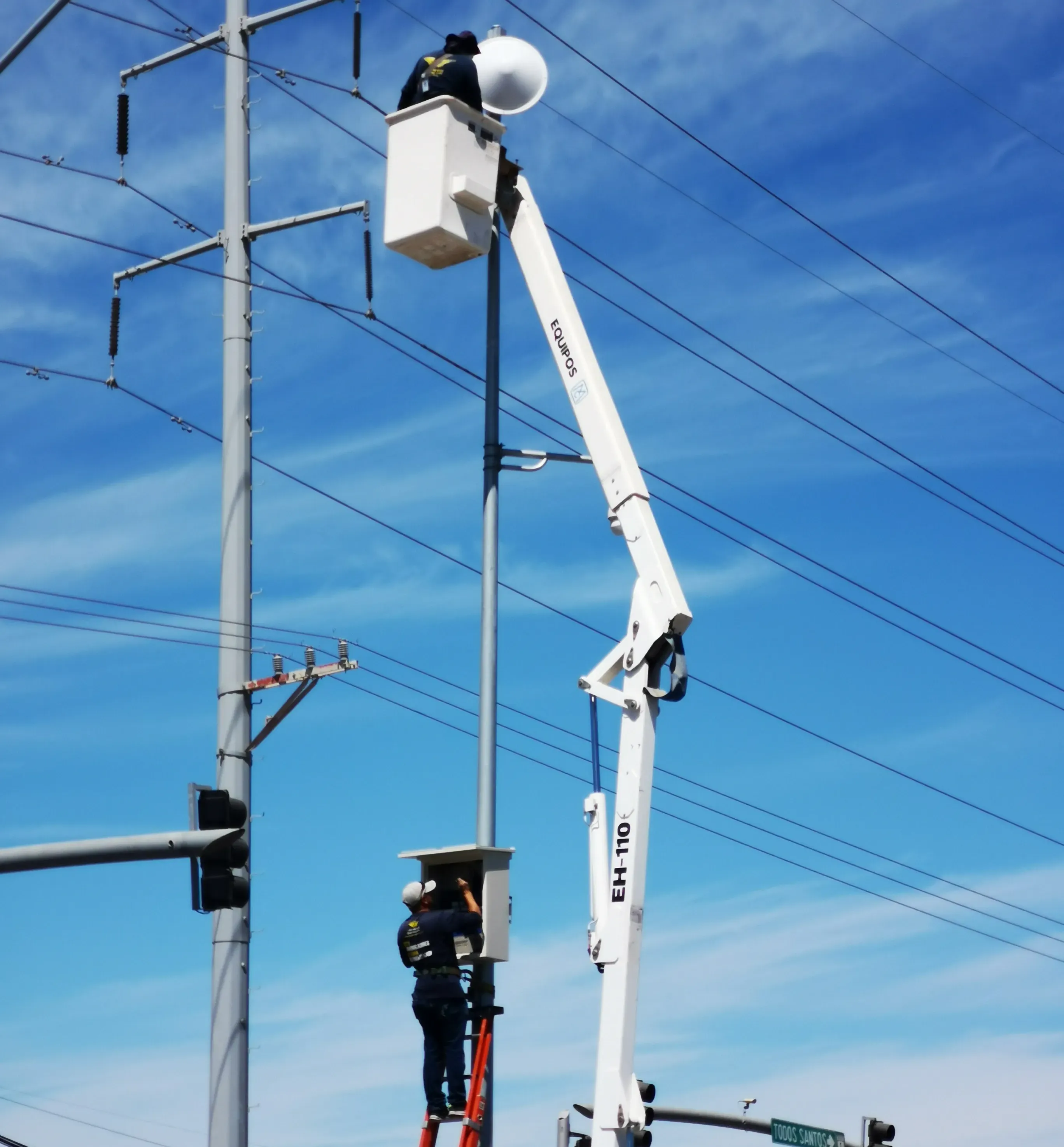 CCTV / C2 Los Cabos · Hikvision + NetPoint — captura 1